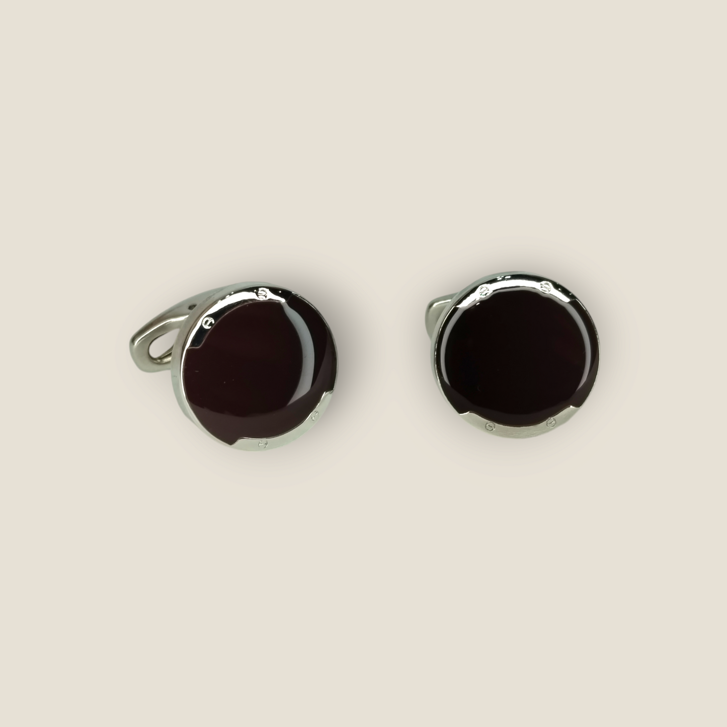 Cufflink-41