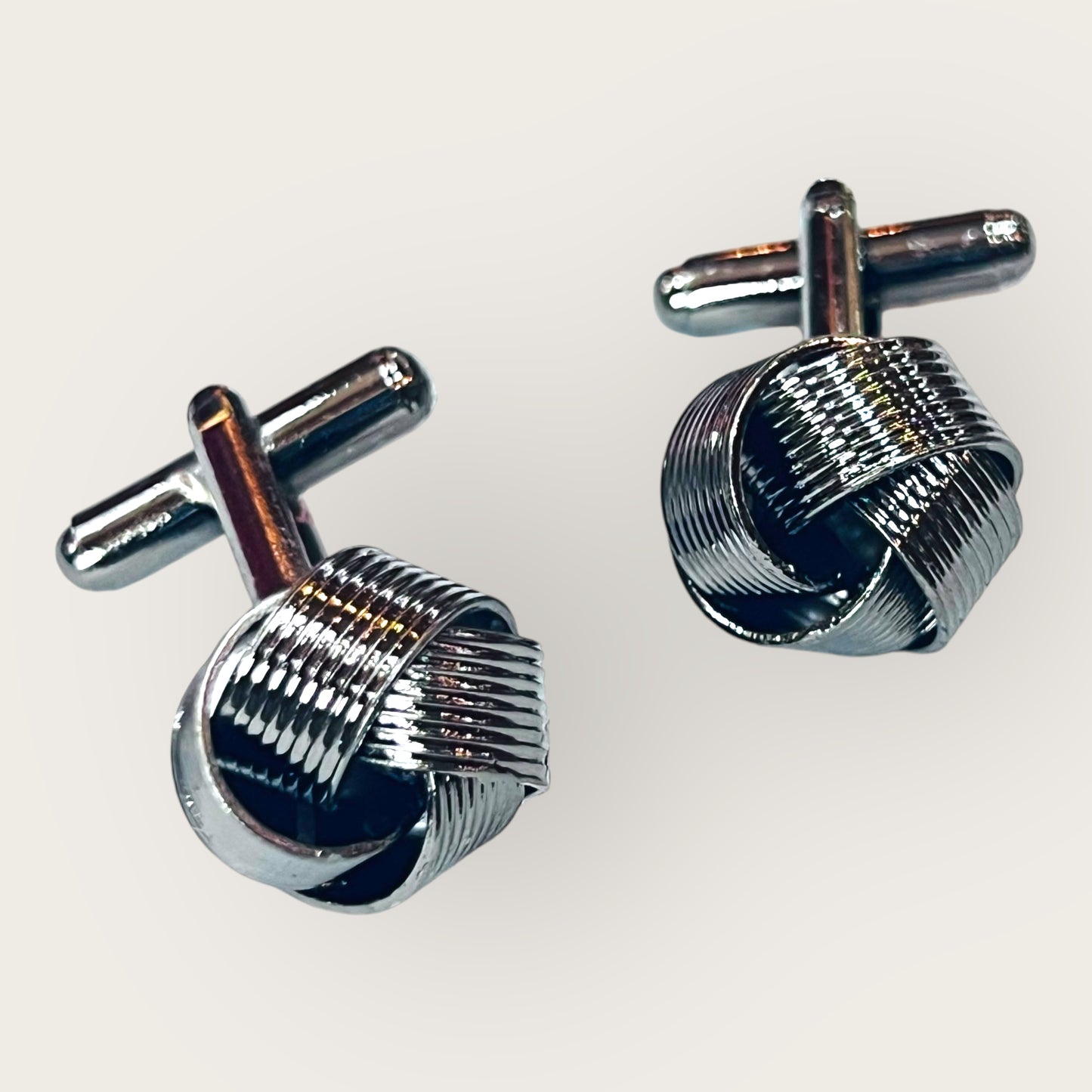 Cufflink-12