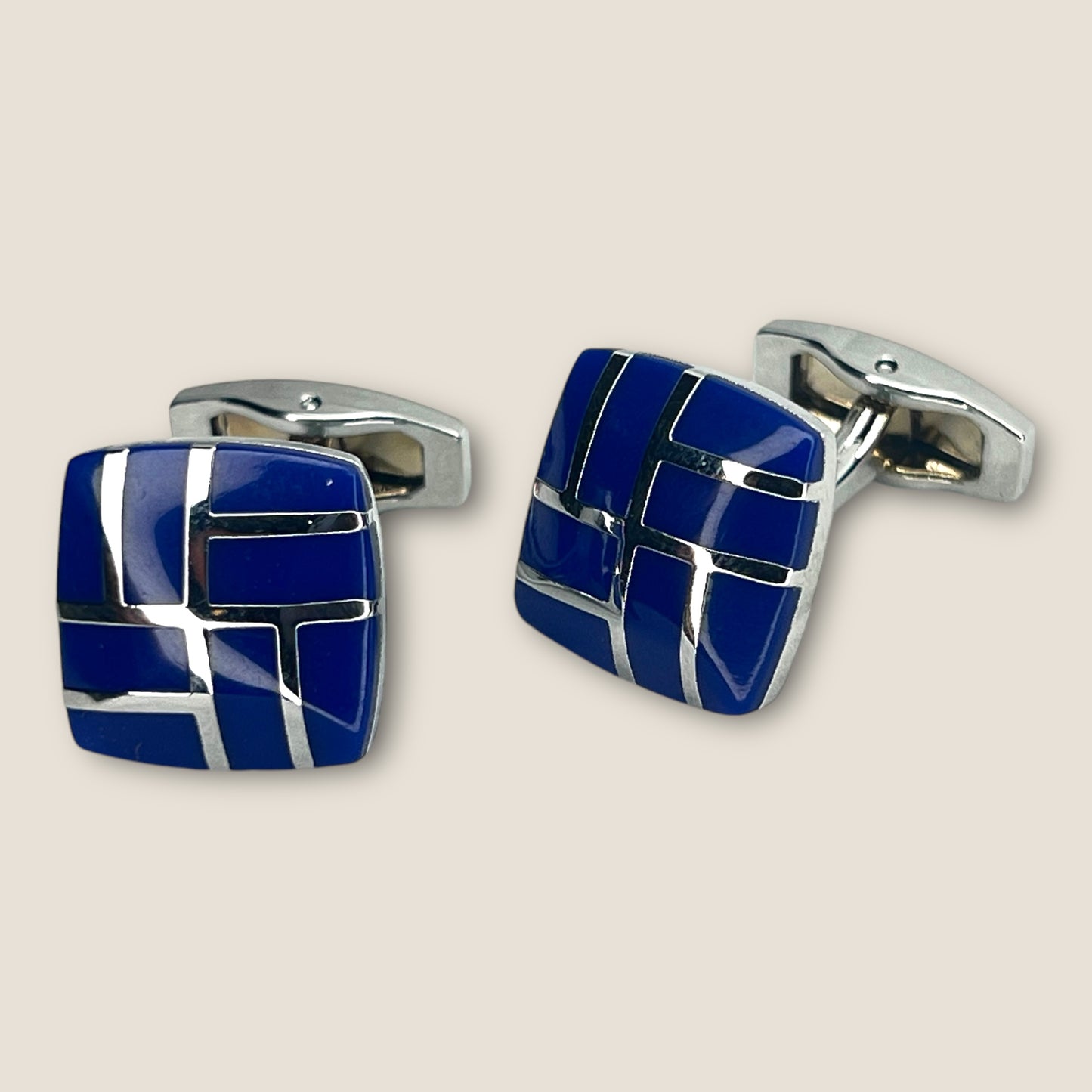 Cufflink-25
