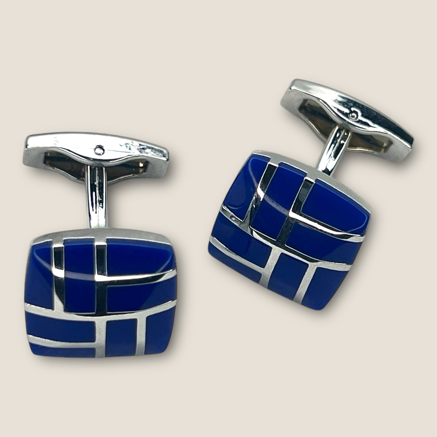 Cufflink-25