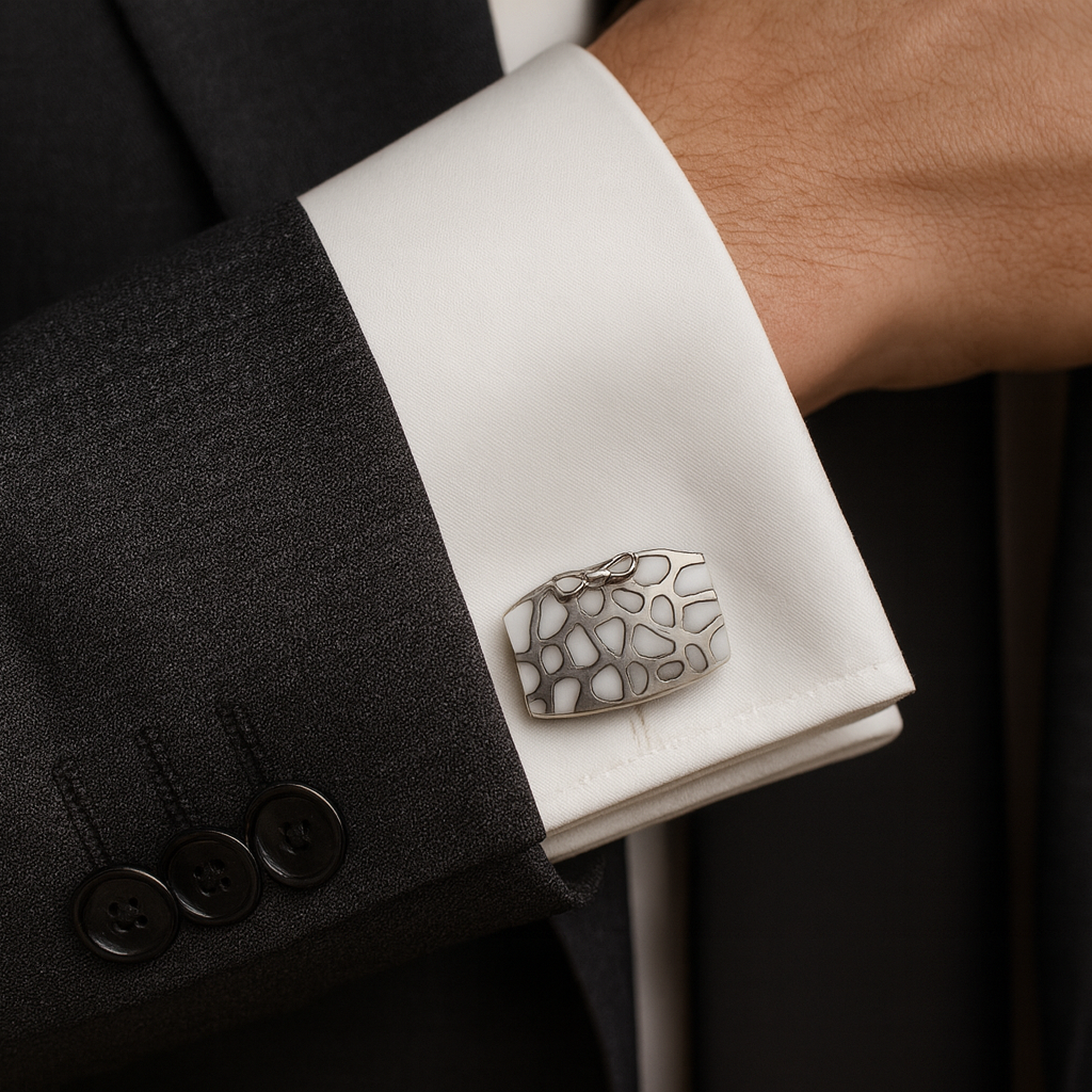 Cufflink-163