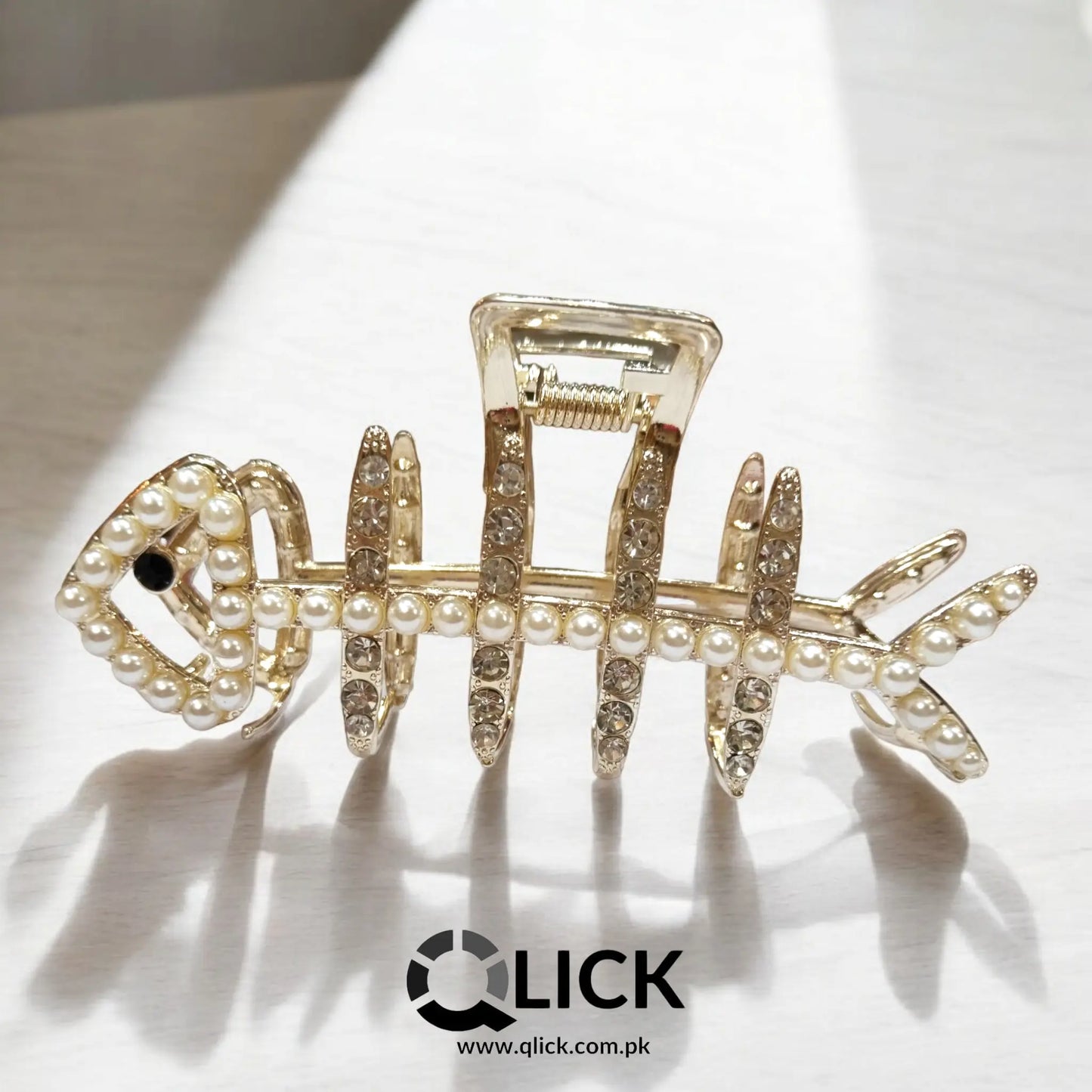 Rhinestone Metal Fish Hair Claw