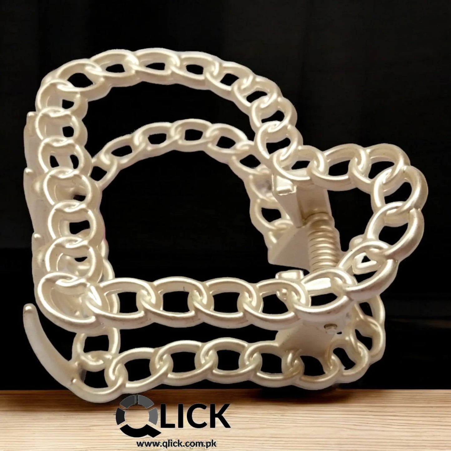Chained Heart Shape Metal Claw