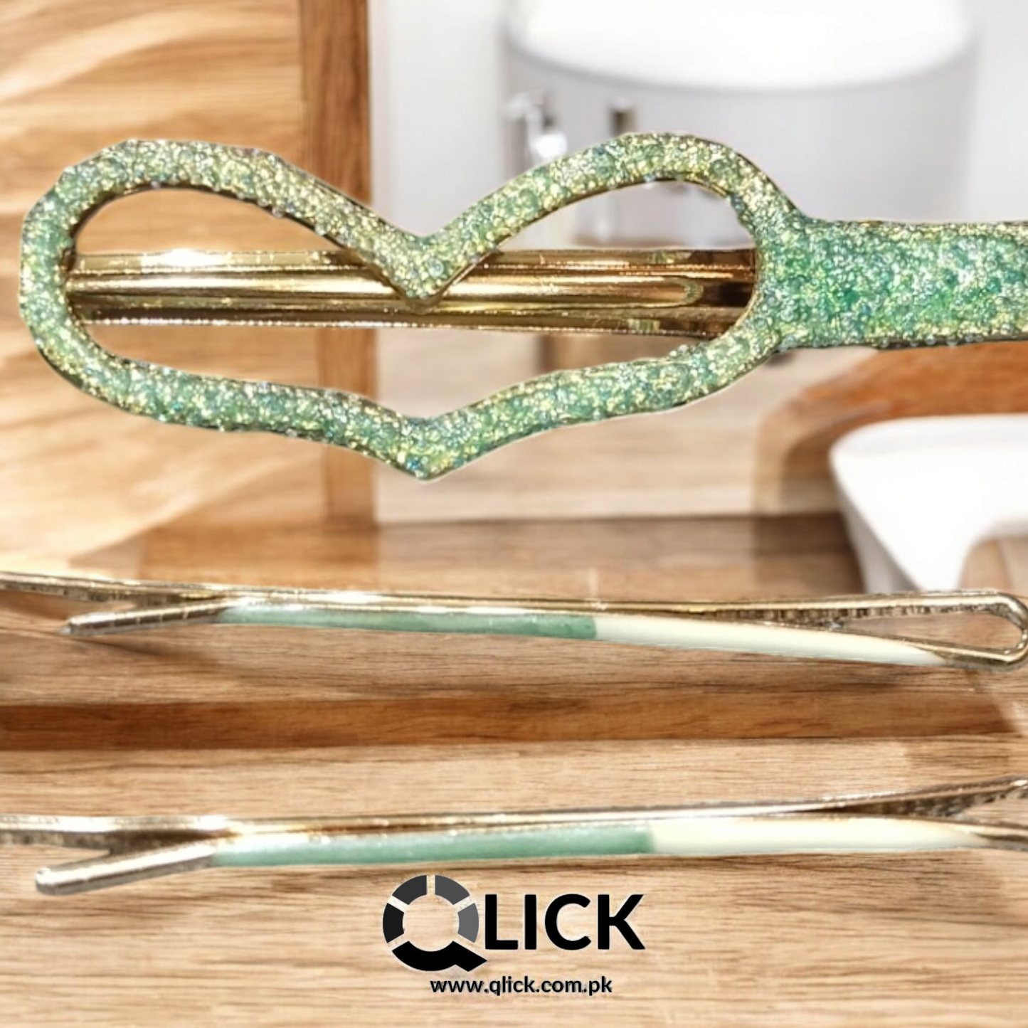 Heart Shape Glitter Hair Clip+Bobby Pins (3pcs)