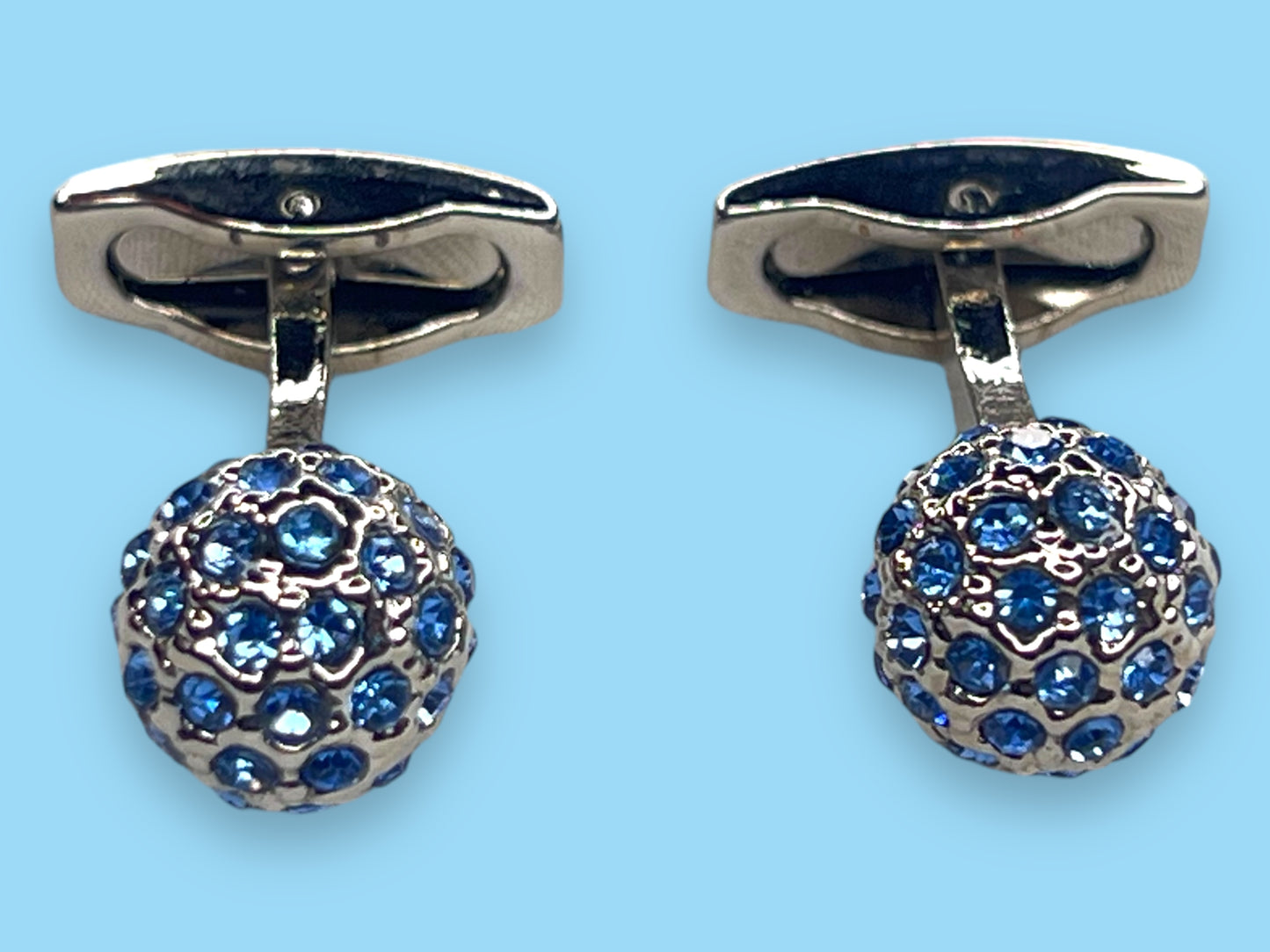Cufflink-81