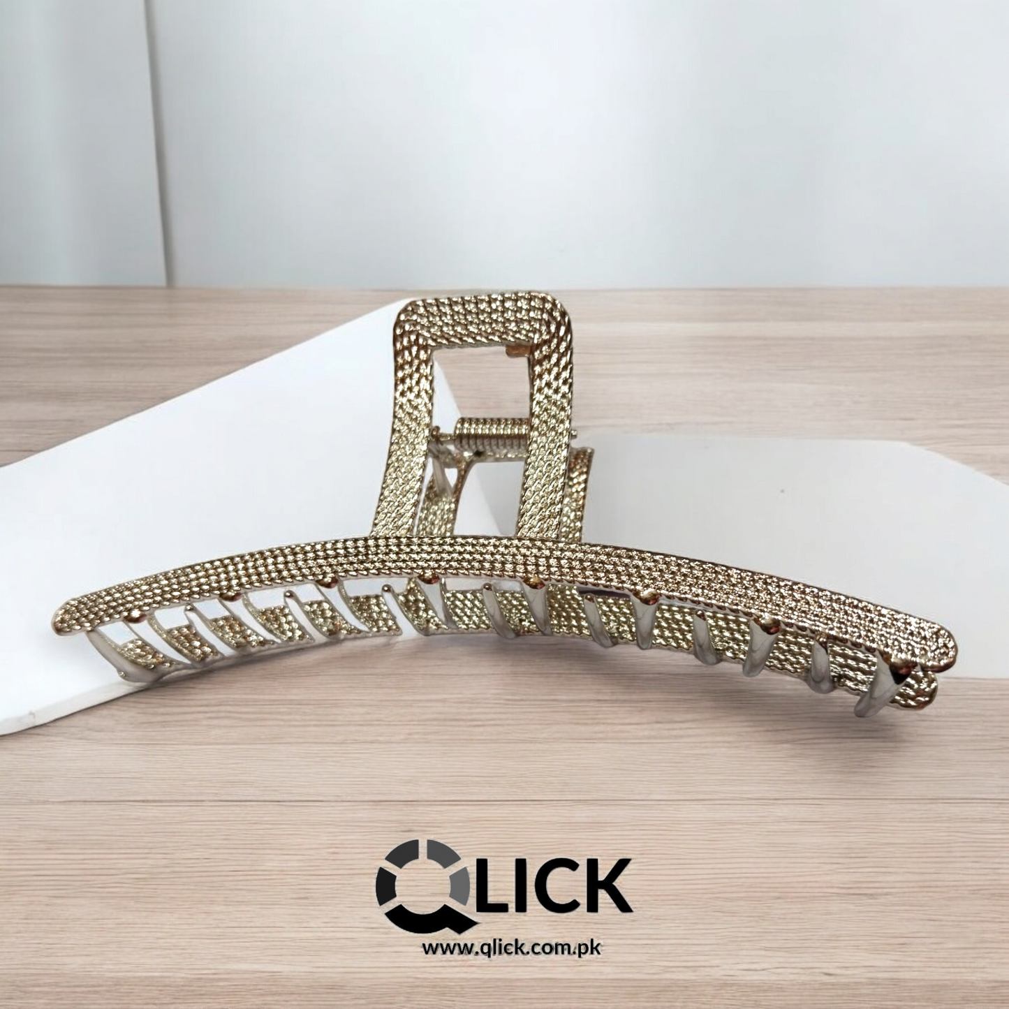 Chained Metal Hair Claw/Clip