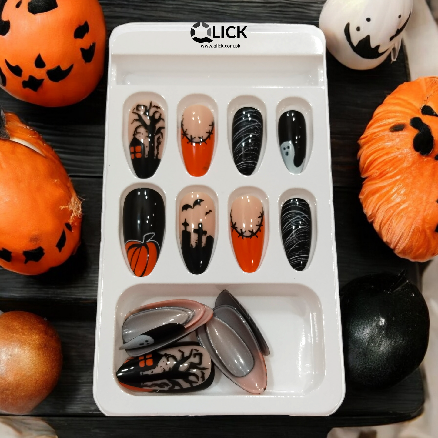Almond shape False Nails Halloween Theme/Pointed Tip/Press on Nails 24pcs+Nail Stickers